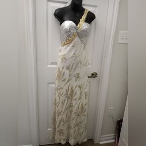 LA FEMME Vintage Style Prom Dress